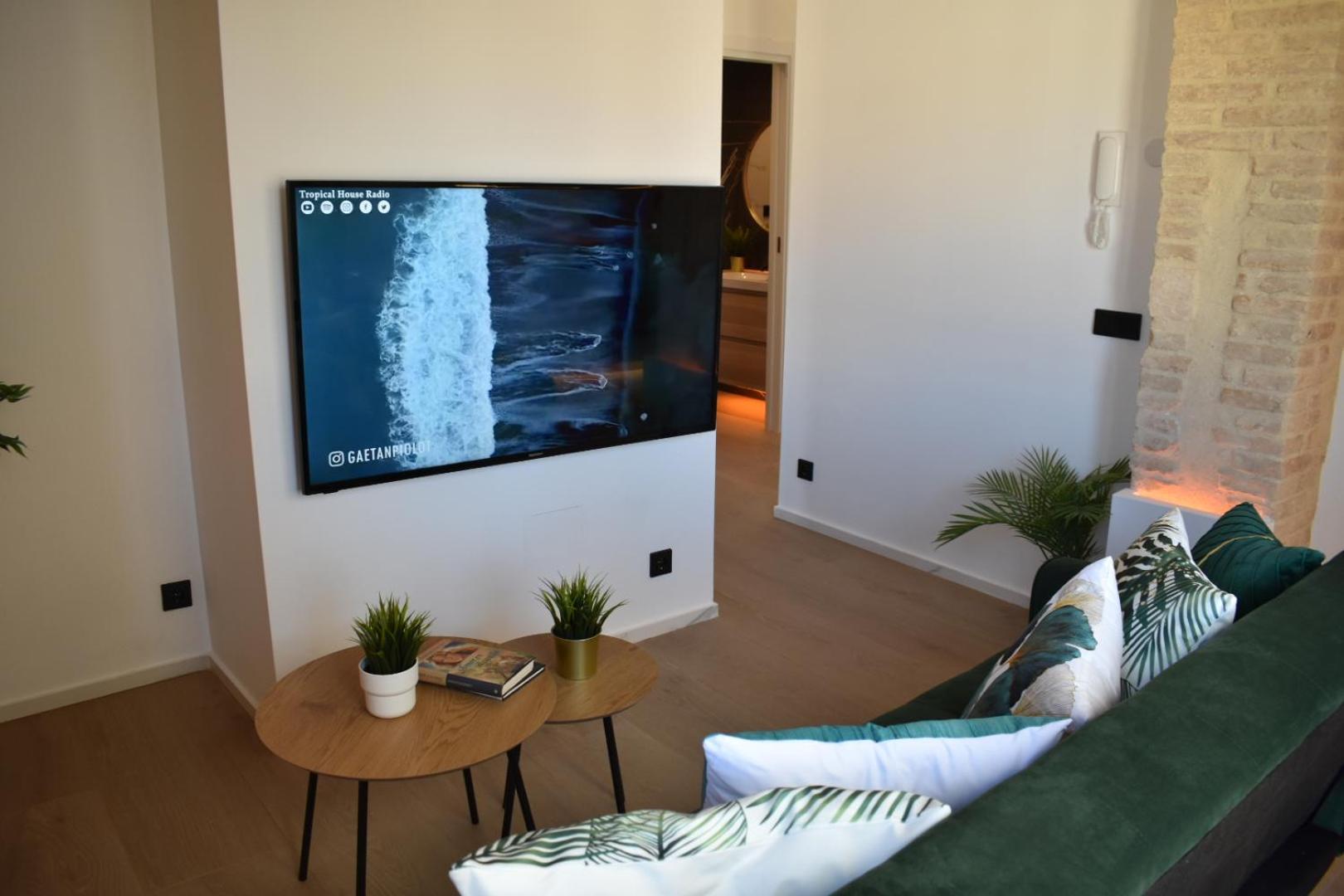 Apartments & Boutique Meraki ออนตินเยนต์ ภายนอก รูปภาพ