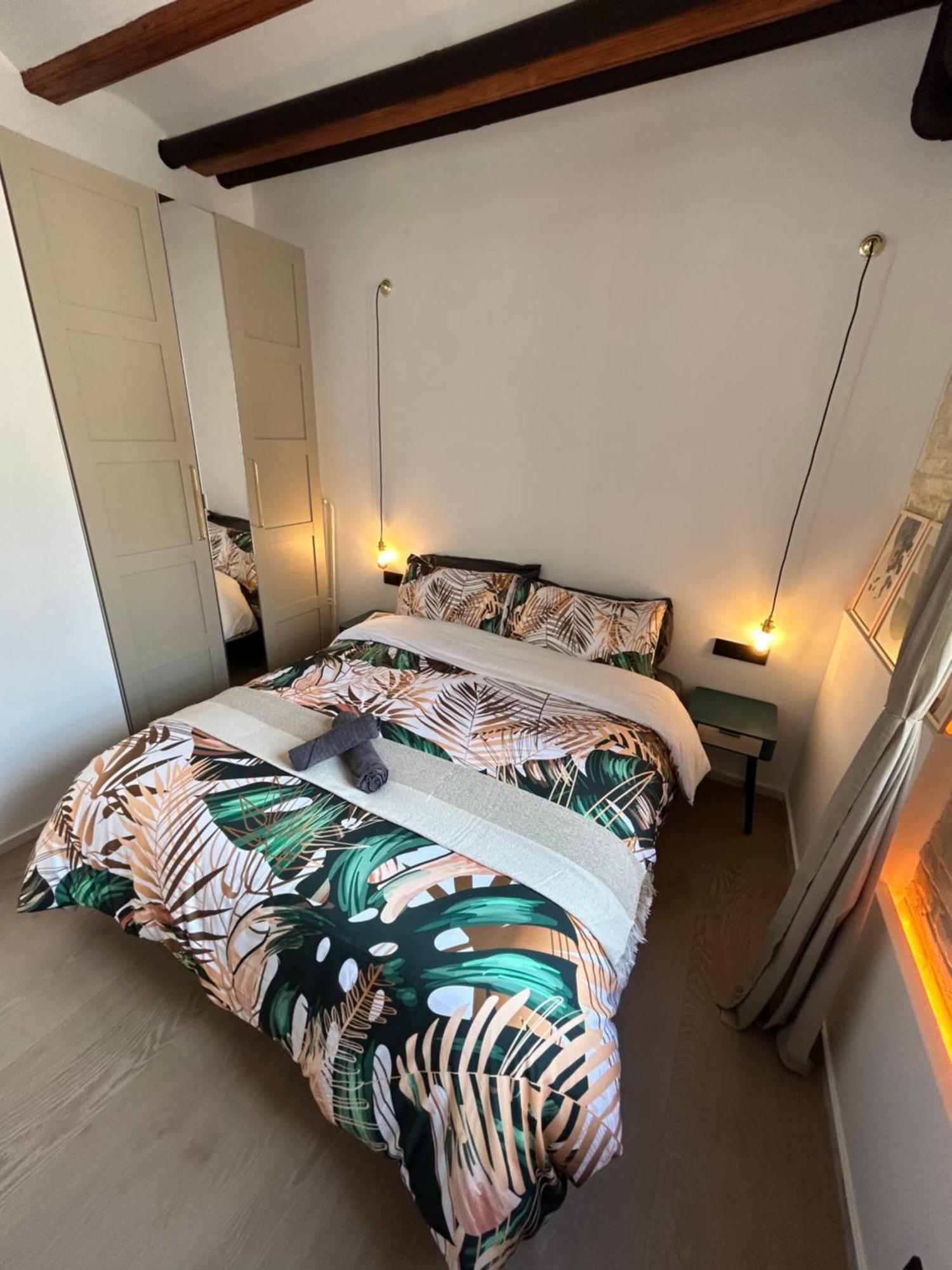 Apartments & Boutique Meraki ออนตินเยนต์ ภายนอก รูปภาพ